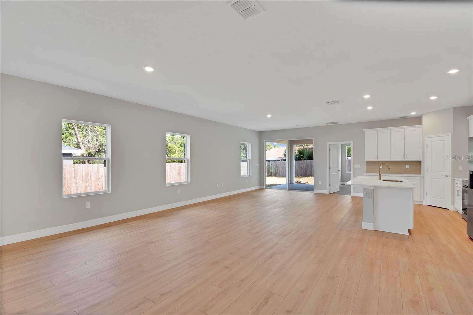 Image 13 of 47 For 6291 133rd Street Road