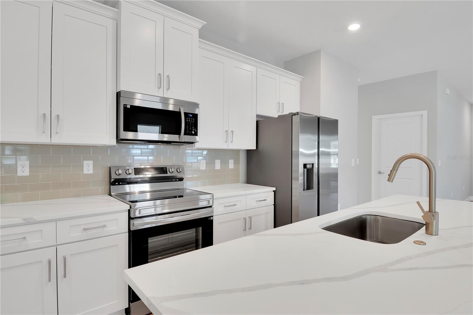Image 21 of 47 For 6291 133rd Street Road