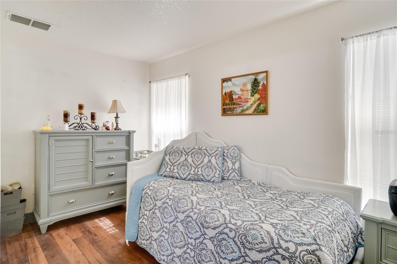 Image 11 of 16 For 4613 College Drive