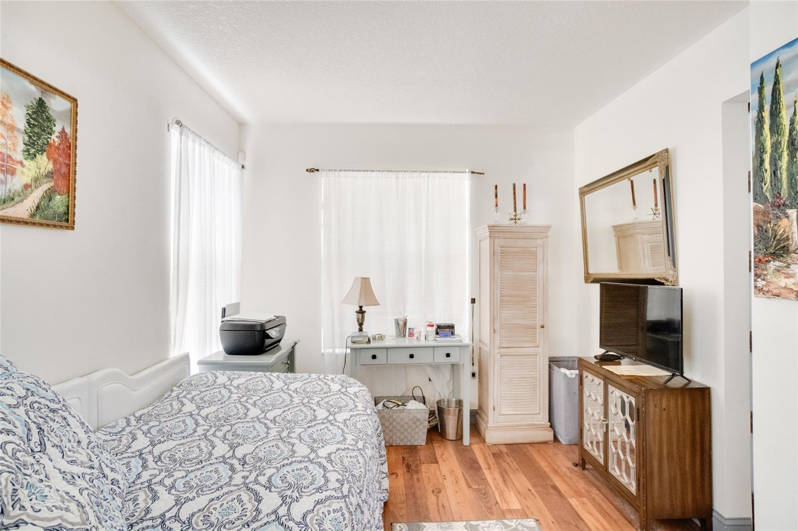 Image 9 of 16 For 4613 College Drive