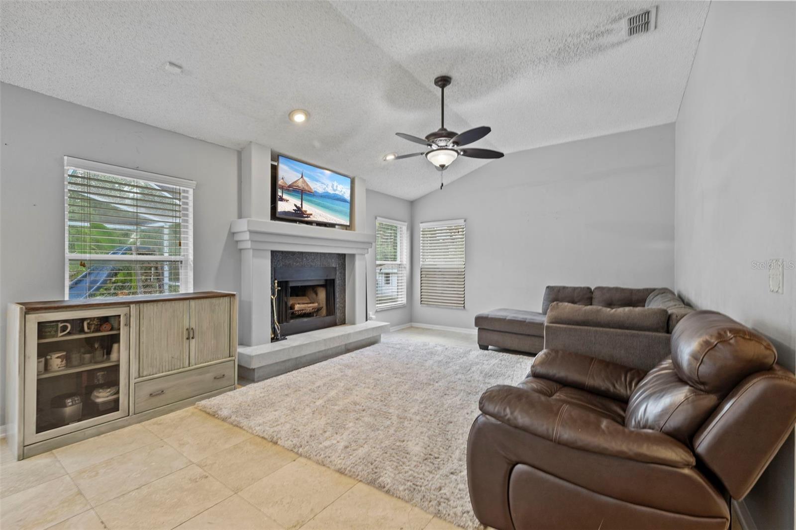 Image 17 of 44 For 28707 Raleigh Place