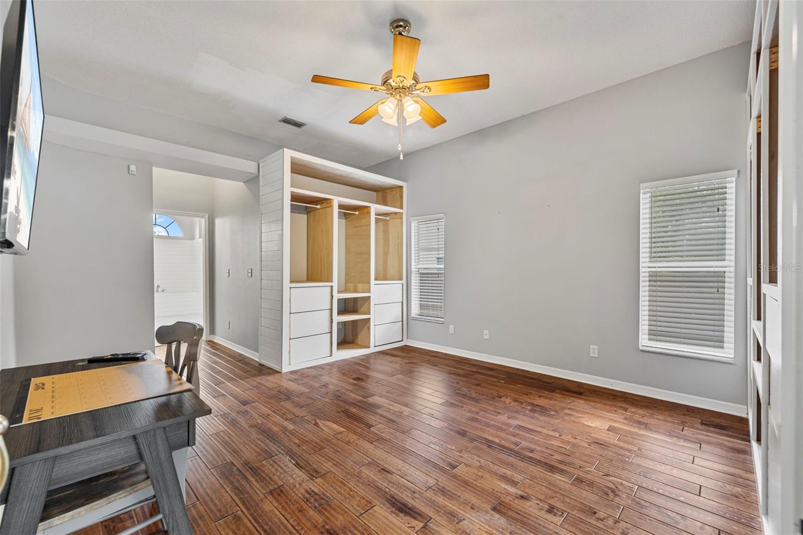 Image 20 of 44 For 28707 Raleigh Place