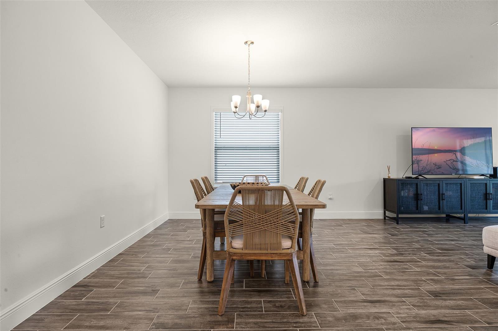Image 12 of 73 For 1111 Oak Bluff Drive