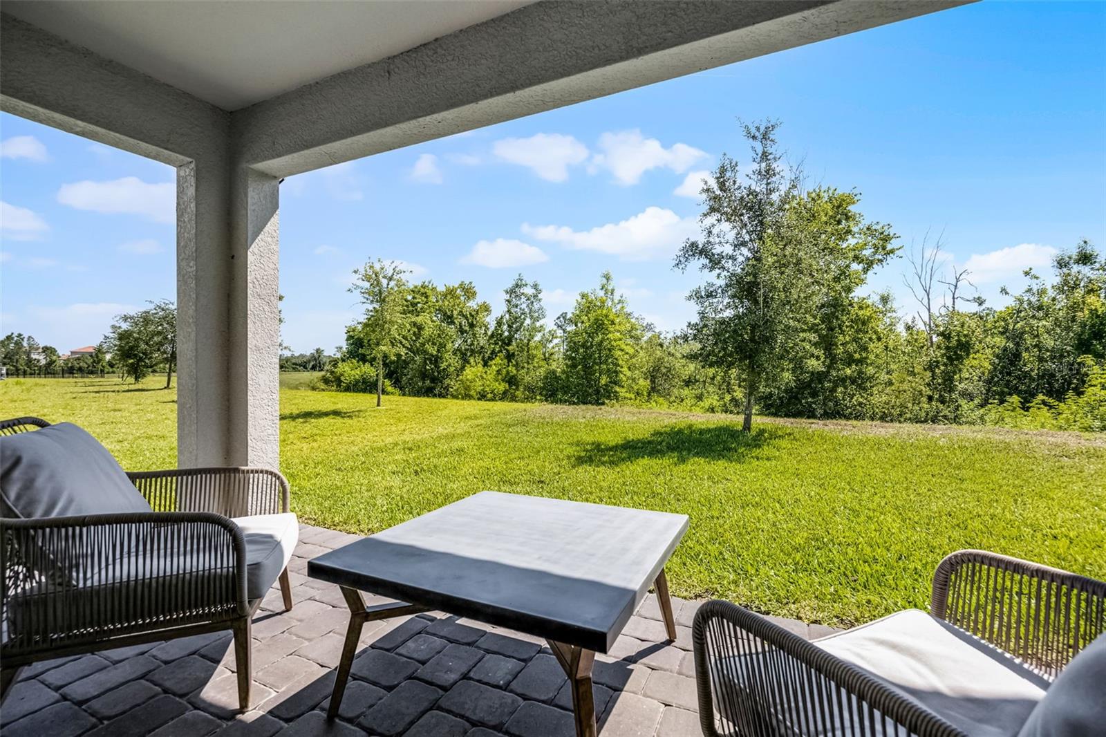 Image 2 of 73 For 1111 Oak Bluff Drive