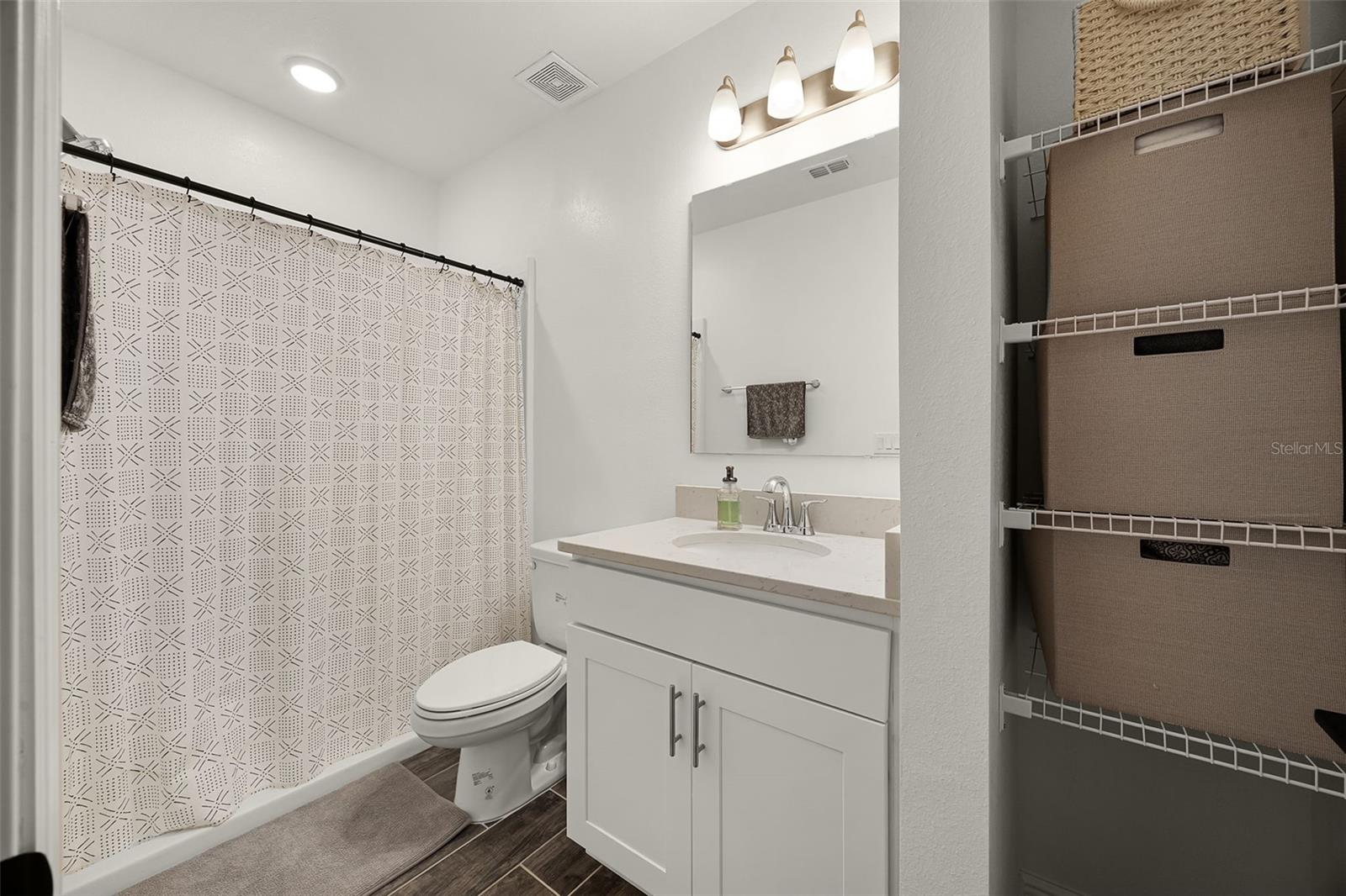 Image 32 of 73 For 1111 Oak Bluff Drive
