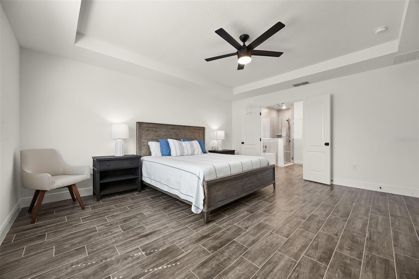 Image 46 of 73 For 1111 Oak Bluff Drive