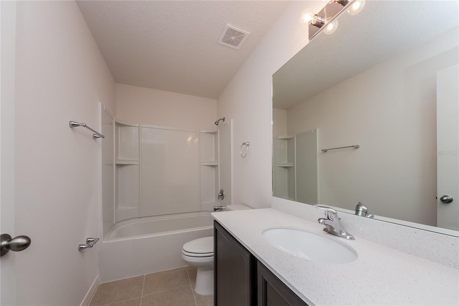 Image 14 of 17 For 2418 Caspian Drive