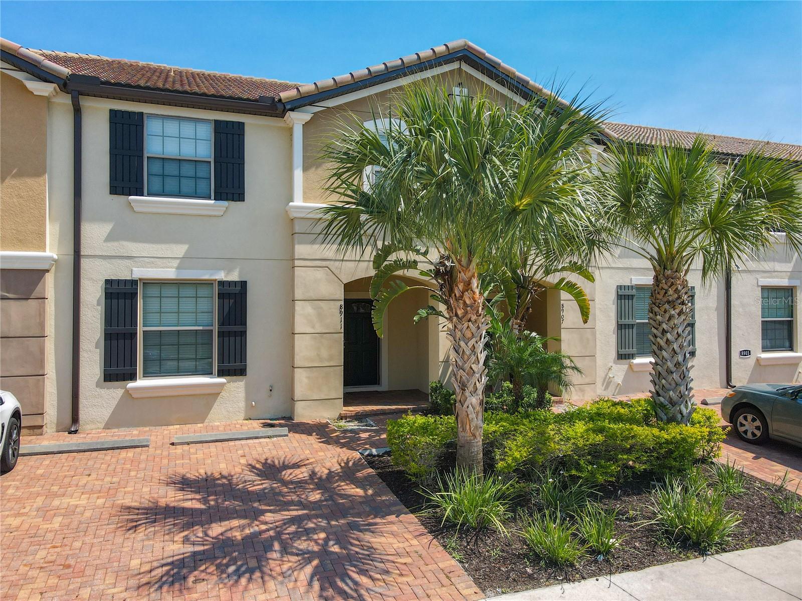 Details for 8911 Geneve Court, KISSIMMEE, FL 34747