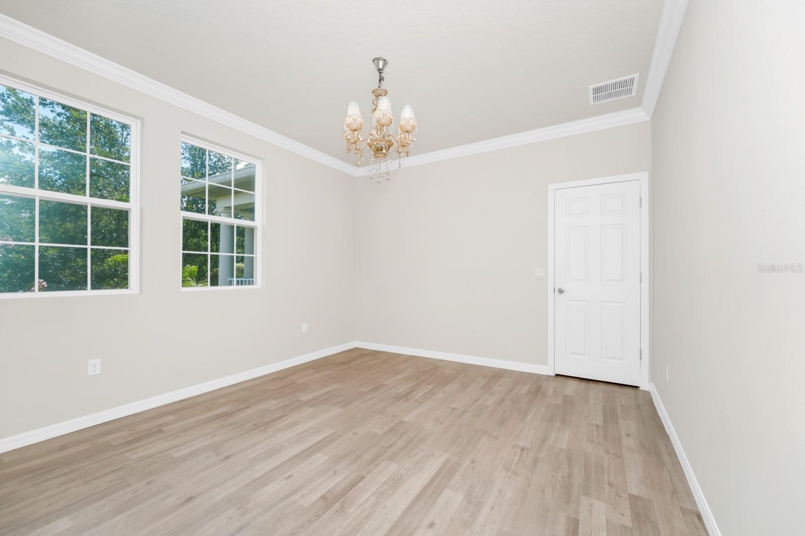 Image 33 of 49 For 5552 Remsen Cay Lane