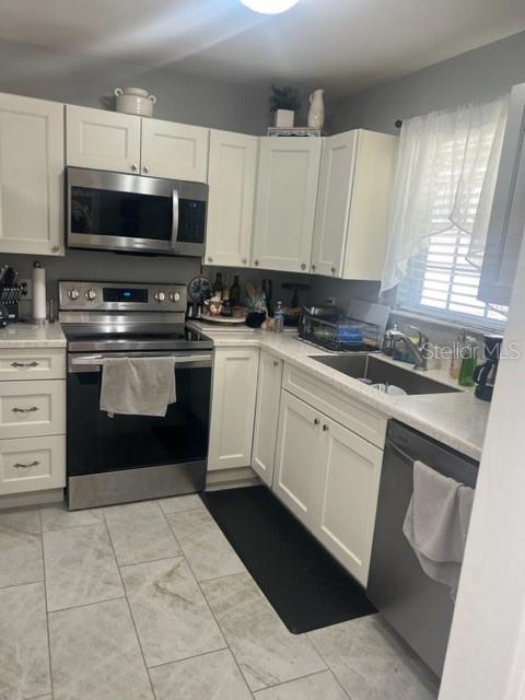 Image 4 of 15 For 1034 Villa Lane 18