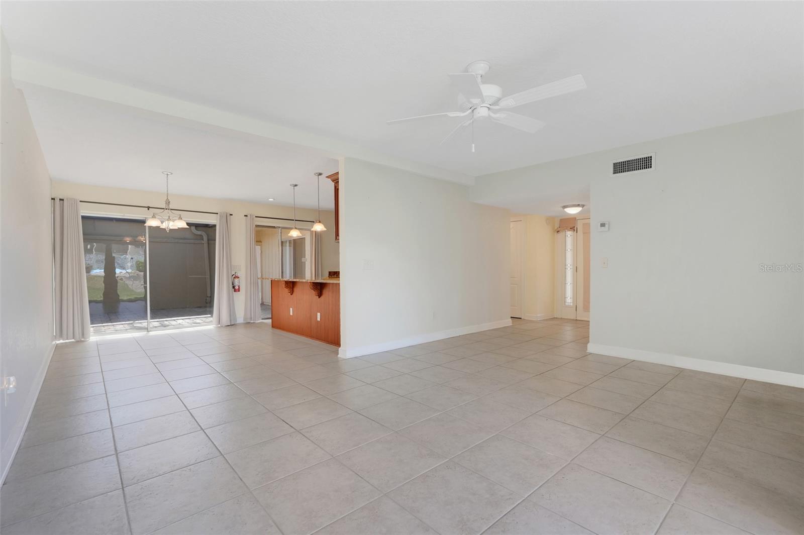 Image 8 of 33 For 208 Sonora Drive  208