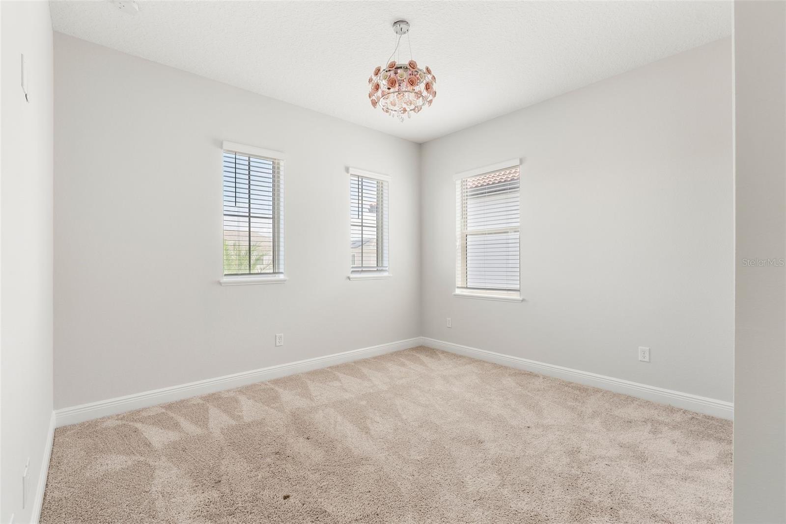 Image 14 of 34 For 15724 Cutter Sail Place
