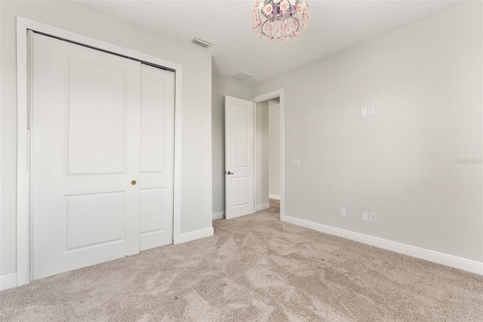 Image 16 of 34 For 15724 Cutter Sail Place