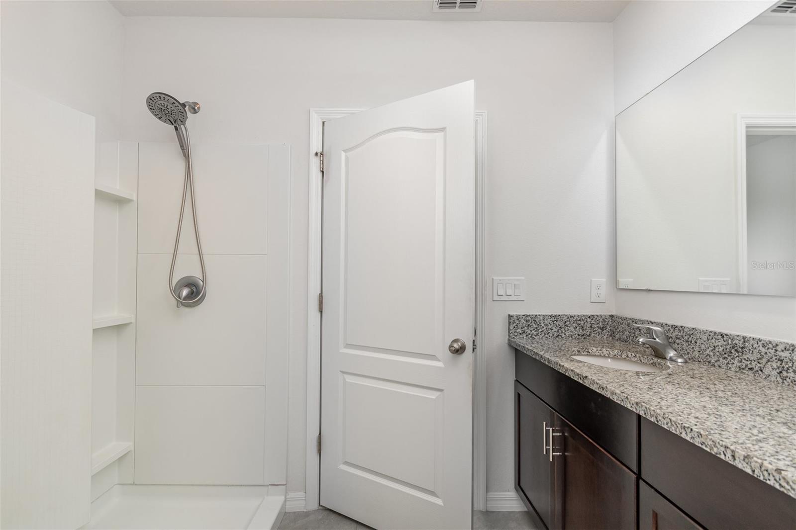 Image 21 of 25 For 3110 Areca Avenue