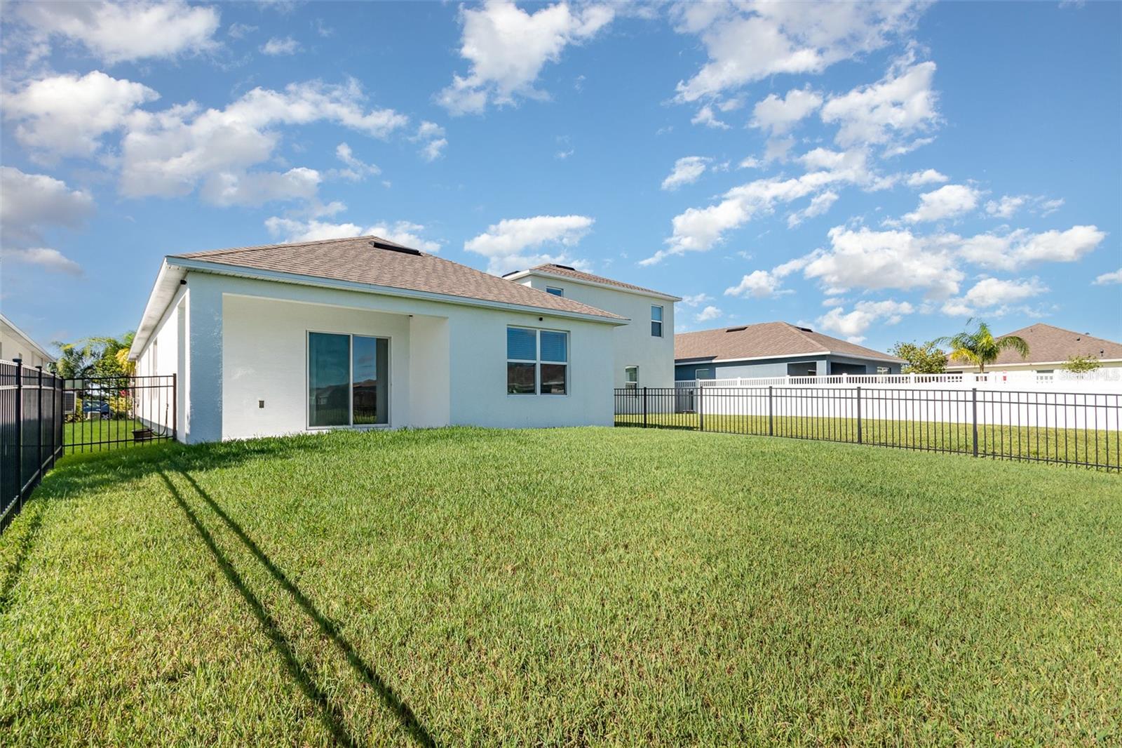 Image 24 of 25 For 3110 Areca Avenue