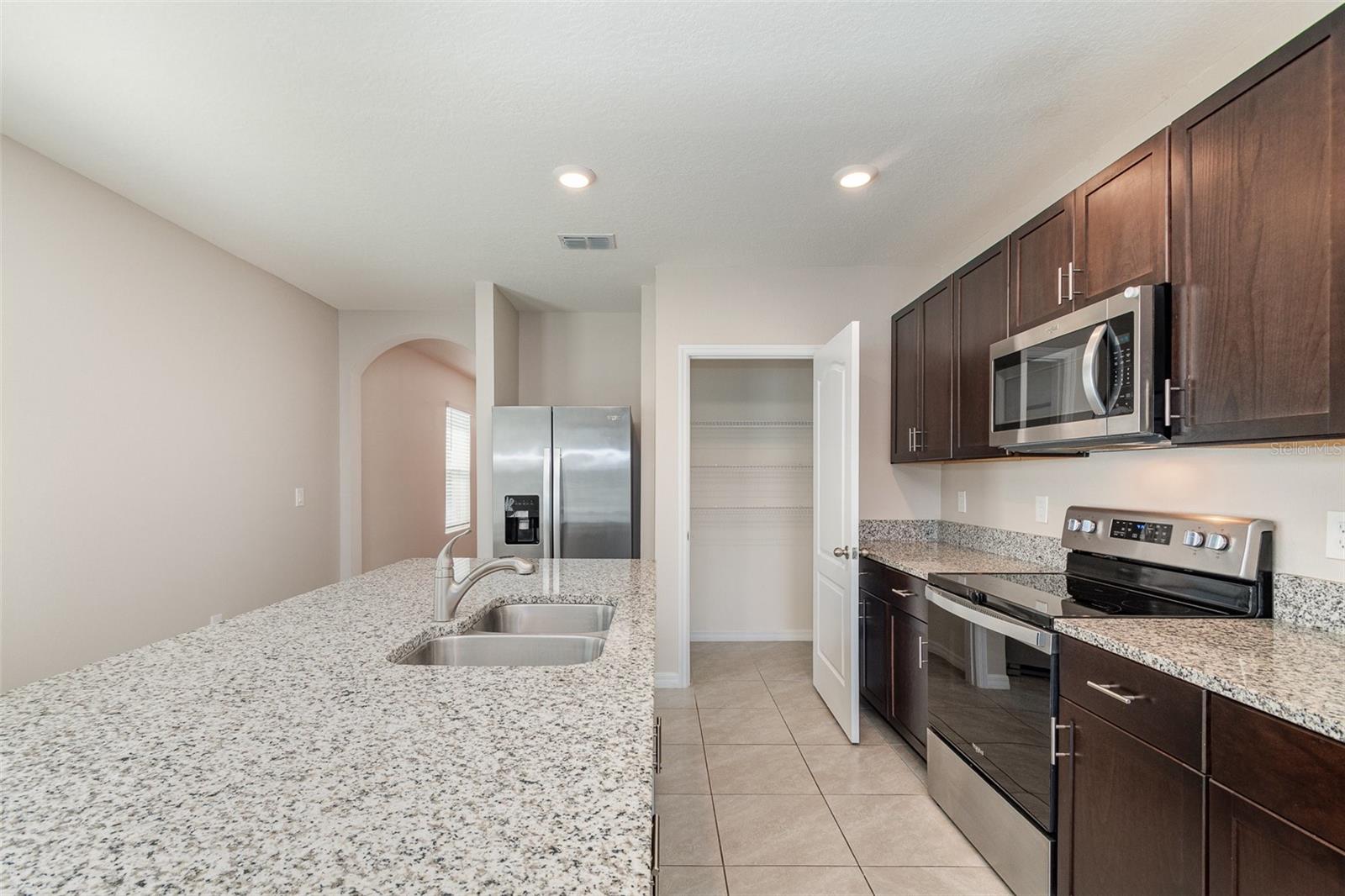 Image 9 of 25 For 3110 Areca Avenue