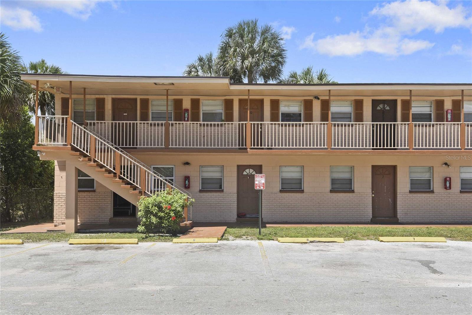 Details for 619 Peachtree Street 7, COCOA, FL 32922