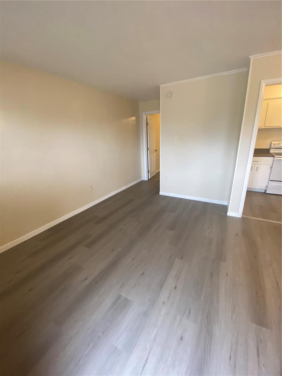 Image 2 of 12 For 619 Peachtree Street 7