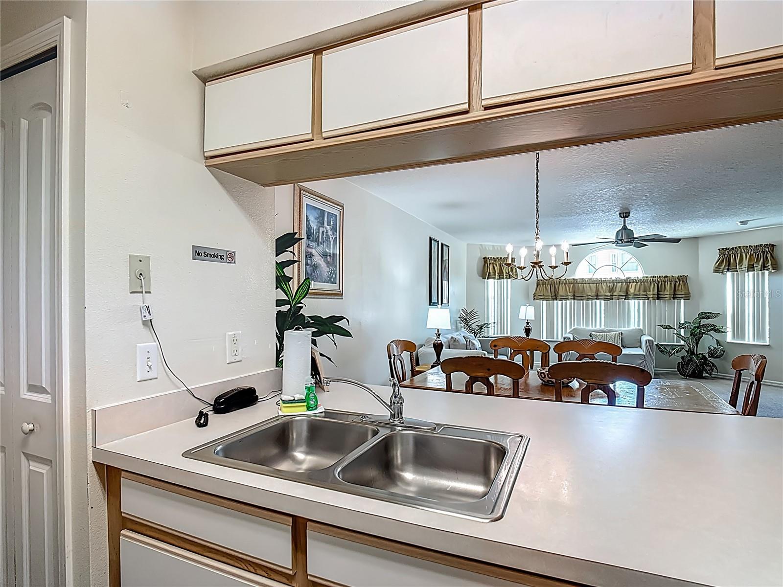 Image 14 of 51 For 8722 Rockingham Terrace B