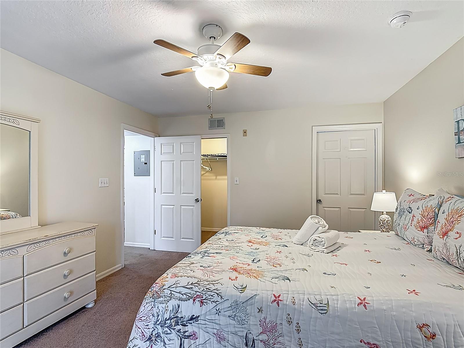 Image 28 of 51 For 8722 Rockingham Terrace B