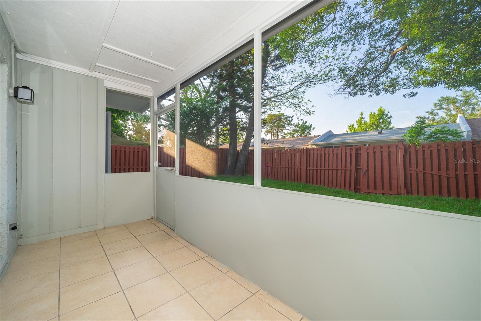Image 17 of 21 For 3019 Casselwood Street