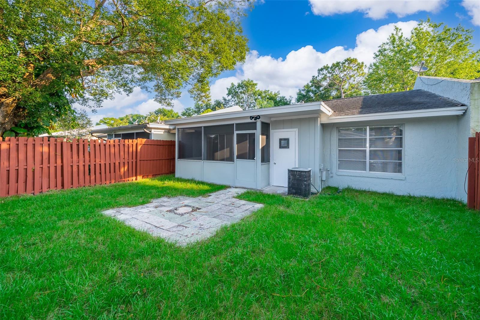 Image 18 of 21 For 3019 Casselwood Street
