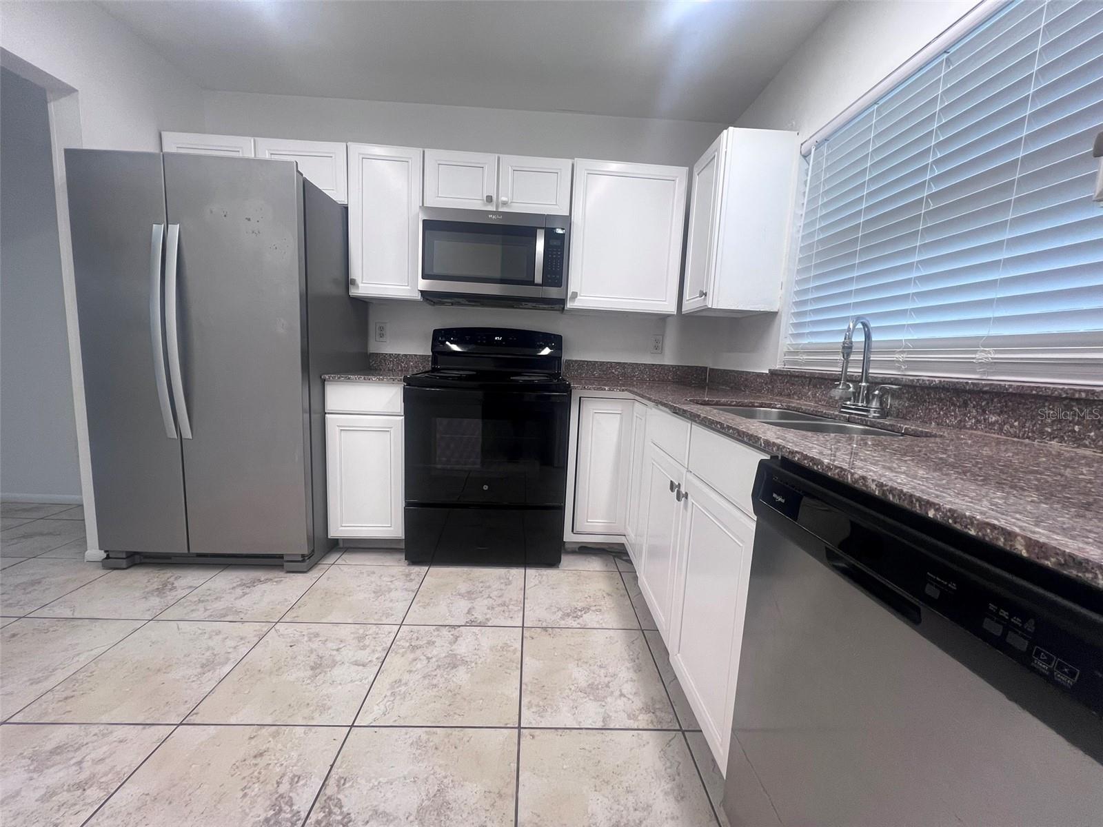Image 3 of 21 For 3019 Casselwood Street