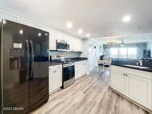 Image 5 of 42 For 2055 Atlantic Avenue 505