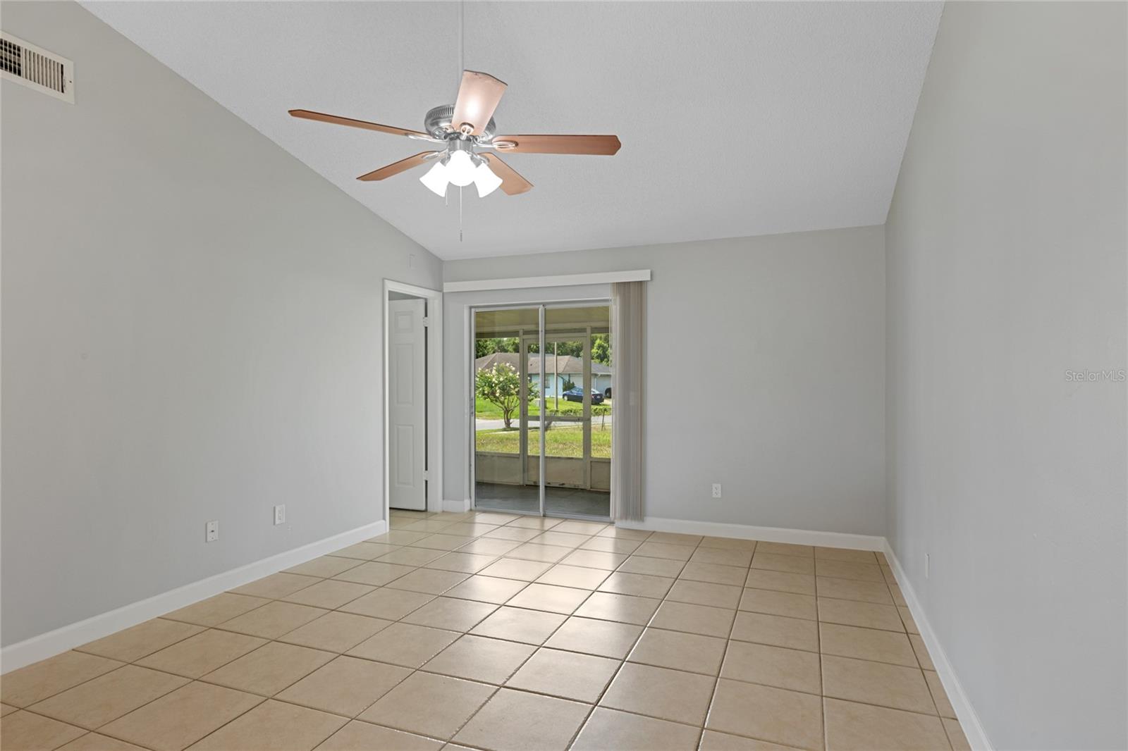 Image 12 of 23 For 5846 Willow Leaf Court