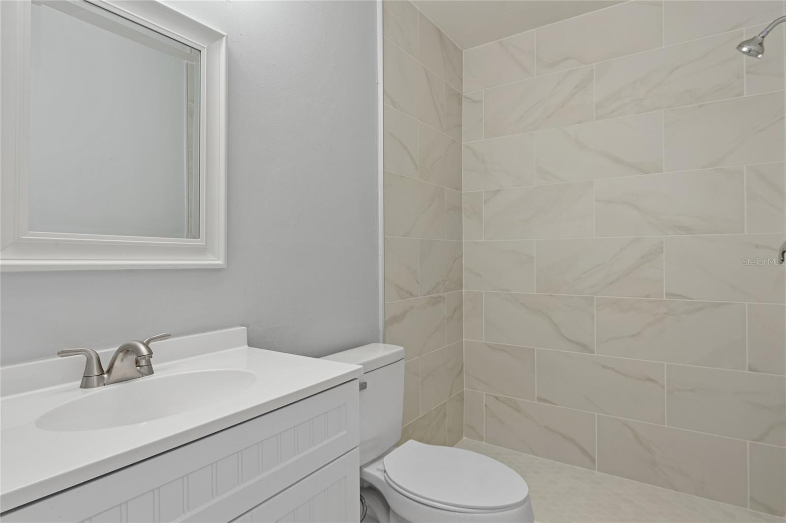 Image 14 of 23 For 5846 Willow Leaf Court