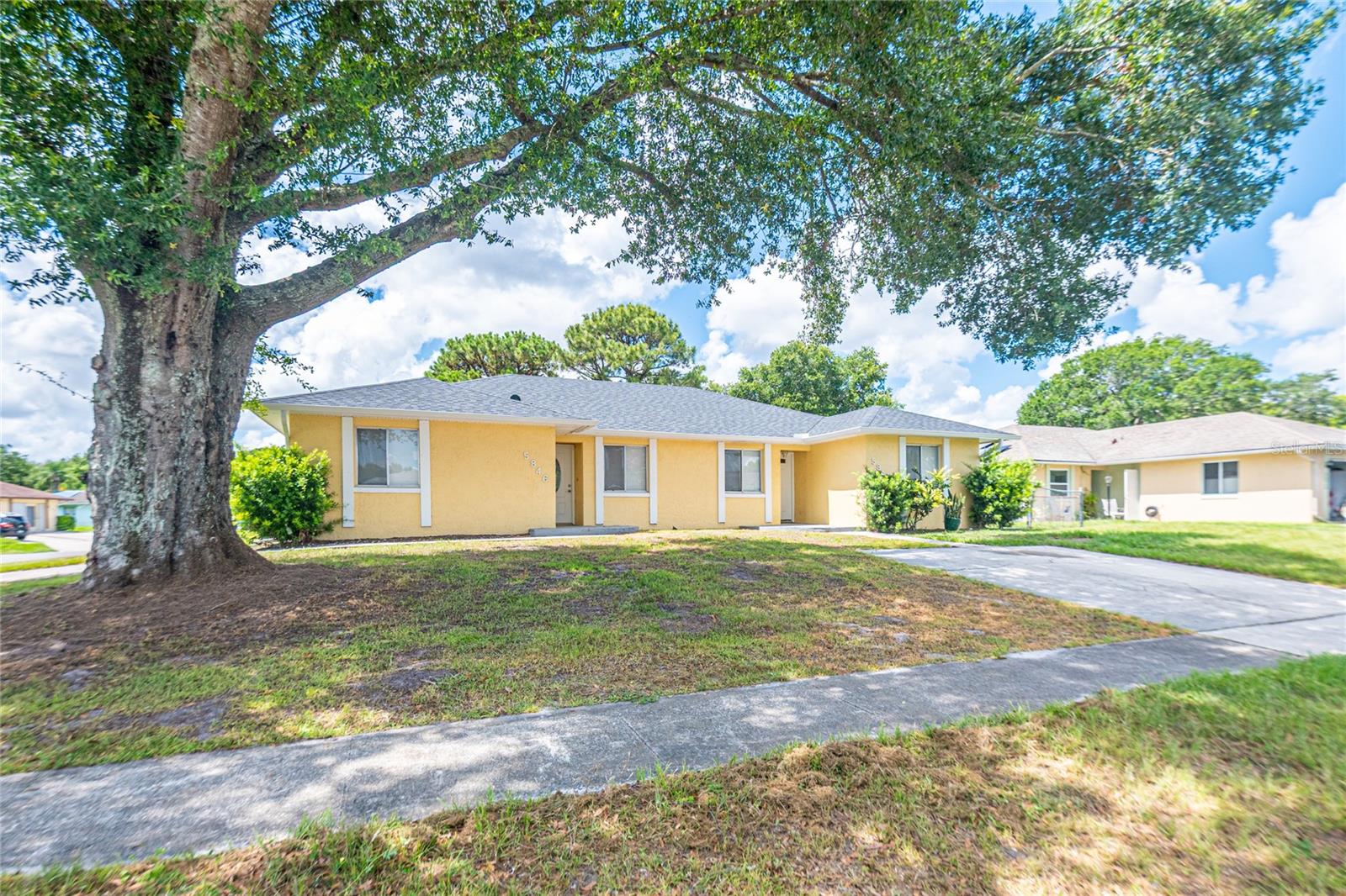 Image 3 of 23 For 5846 Willow Leaf Court