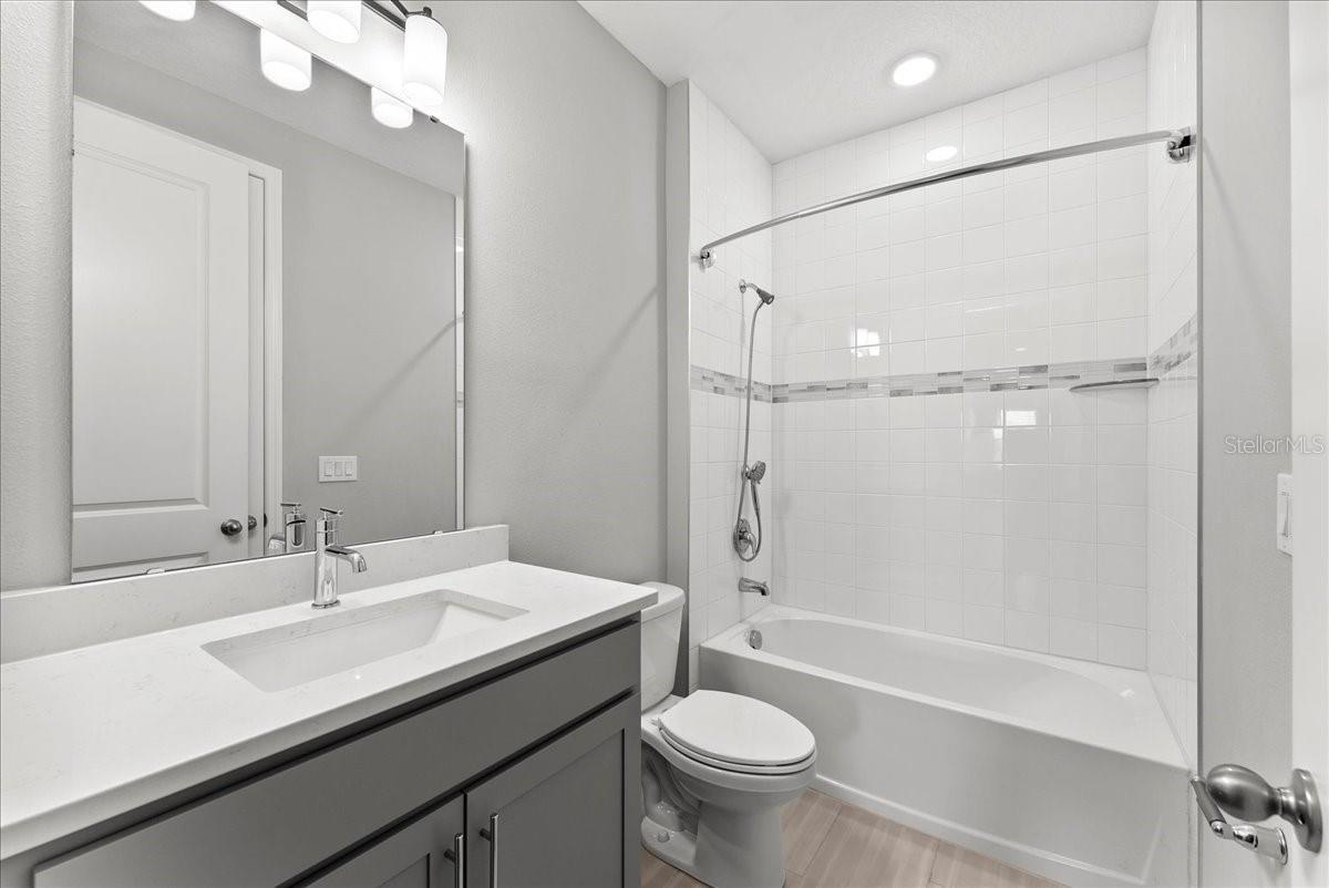 Image 41 of 48 For 19105 Planetree Street