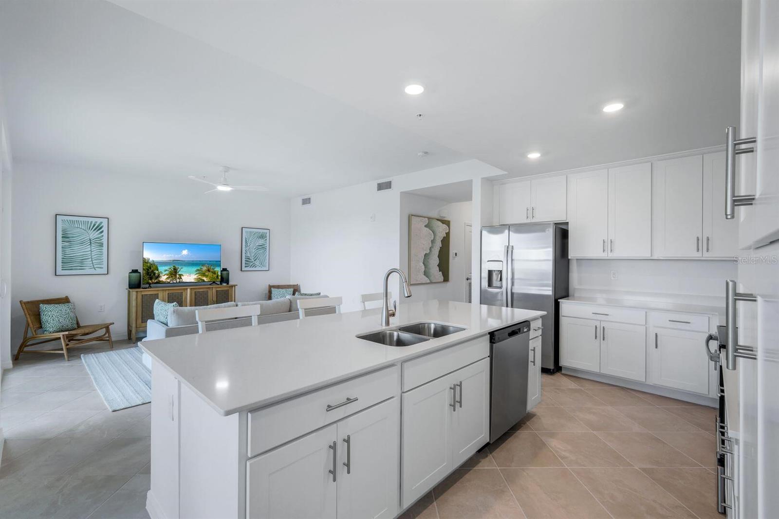 Image 11 of 24 For 18451 Copperhead Court N 537