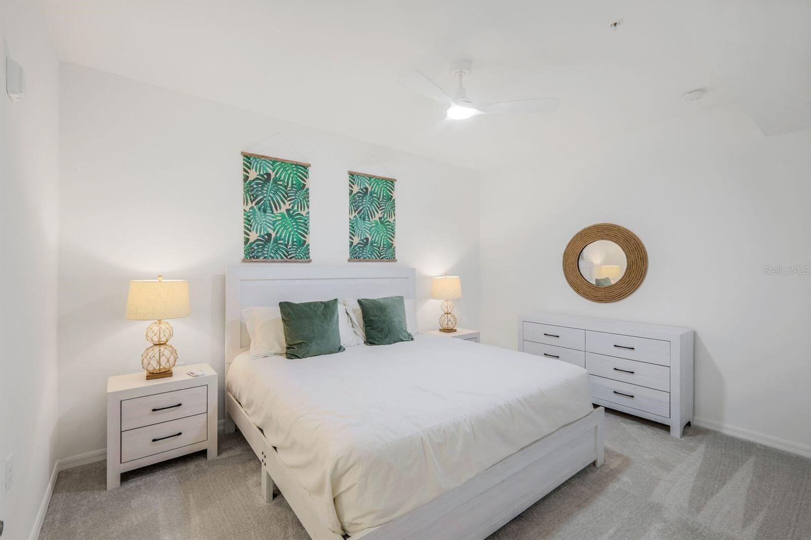 Image 15 of 24 For 18451 Copperhead Court N 537