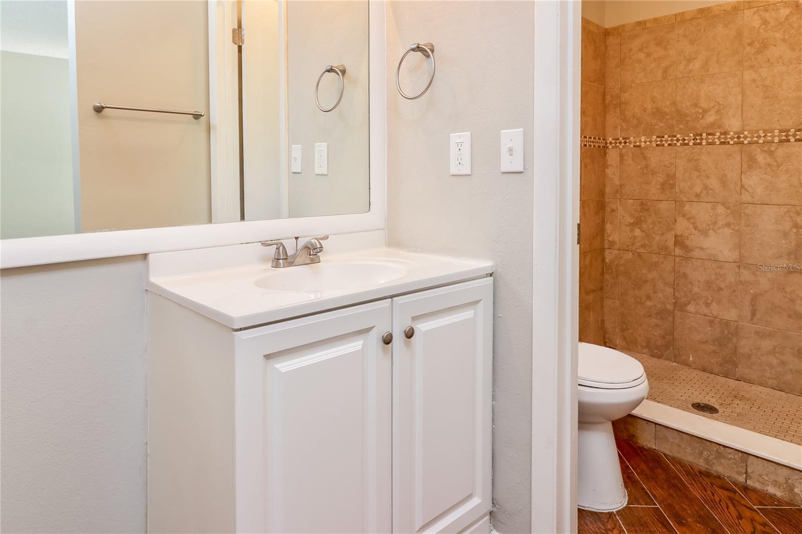 Image 9 of 16 For 2289 Crystalview Court
