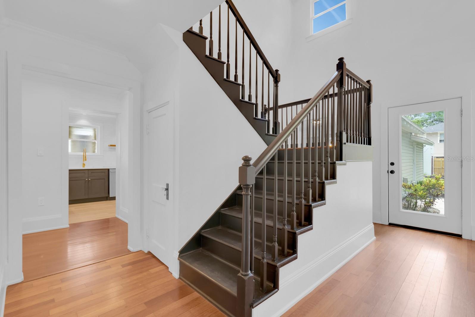 Image 41 of 48 For 1021 Elm Avenue
