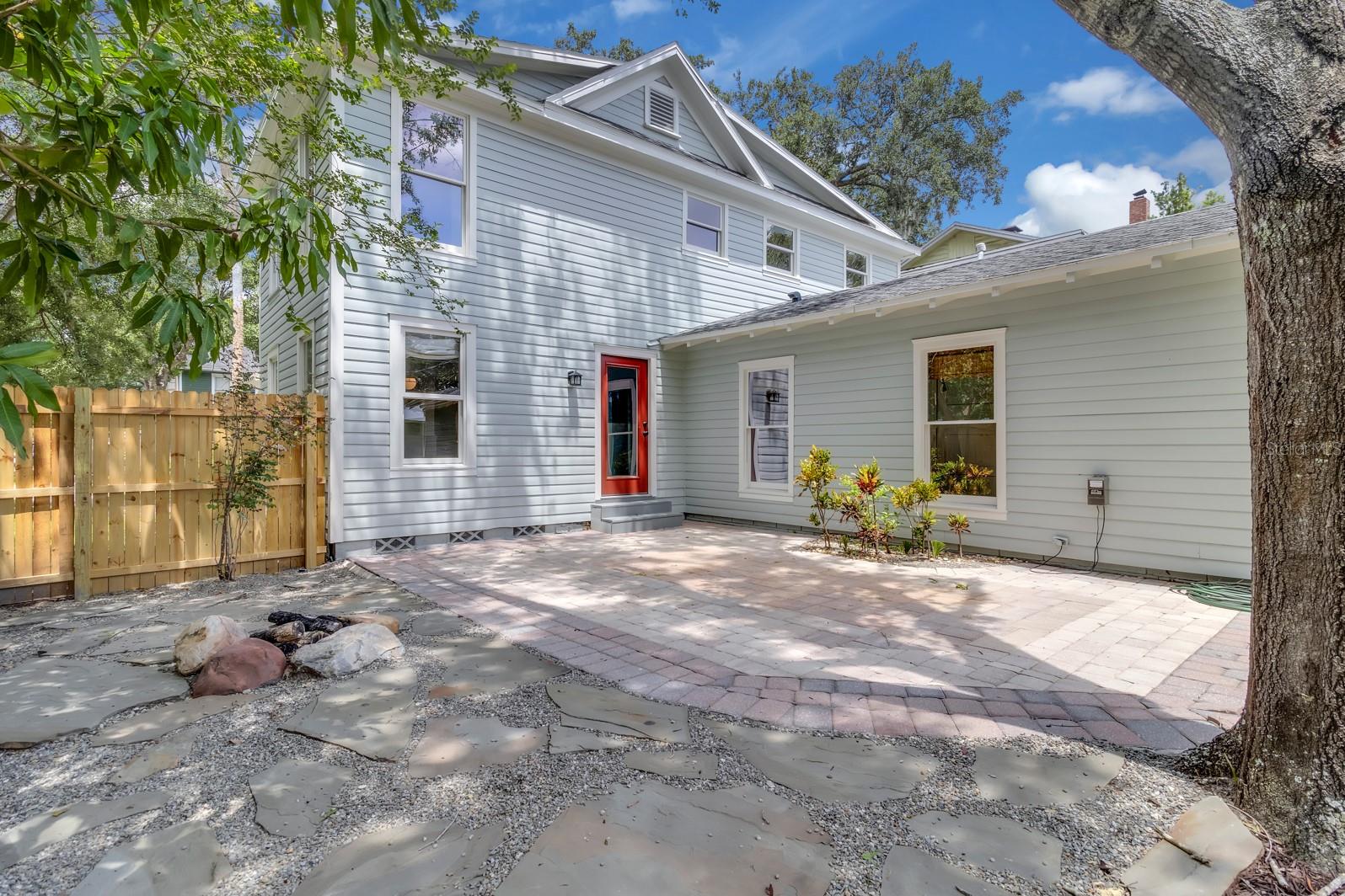 Image 45 of 48 For 1021 Elm Avenue