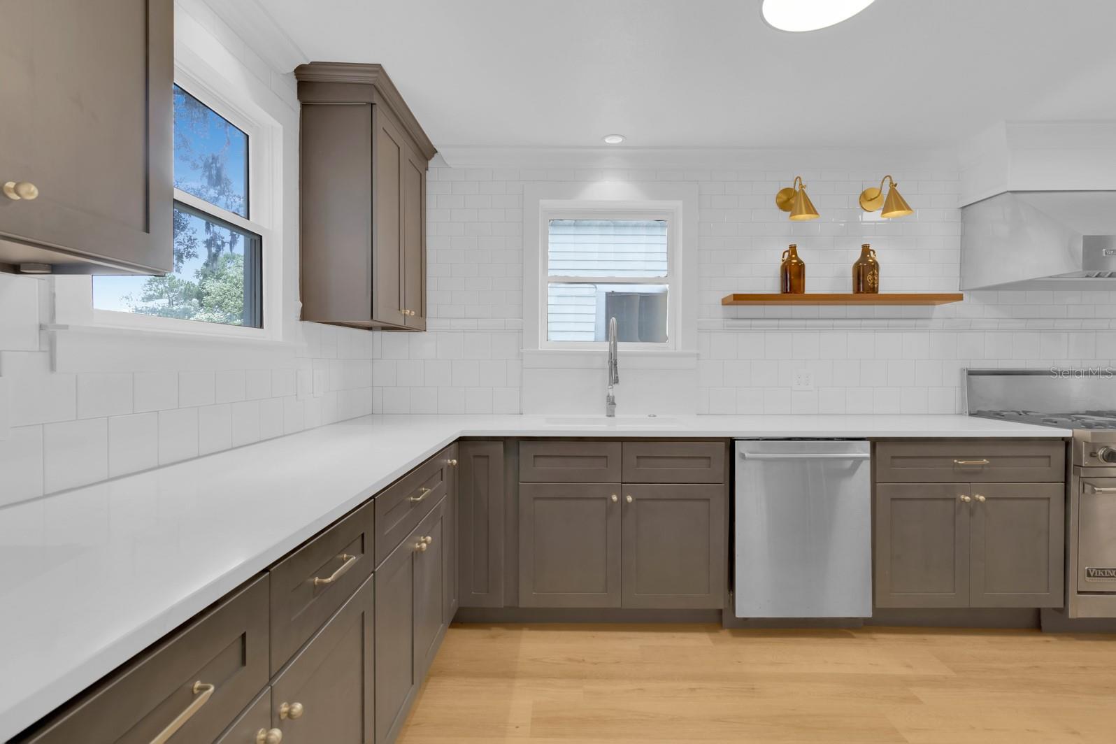 Image 6 of 48 For 1021 Elm Avenue