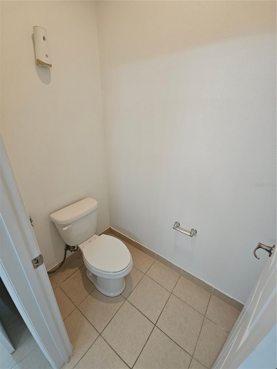 Image 33 of 51 For 1875 Portofino Meadows Boulevard