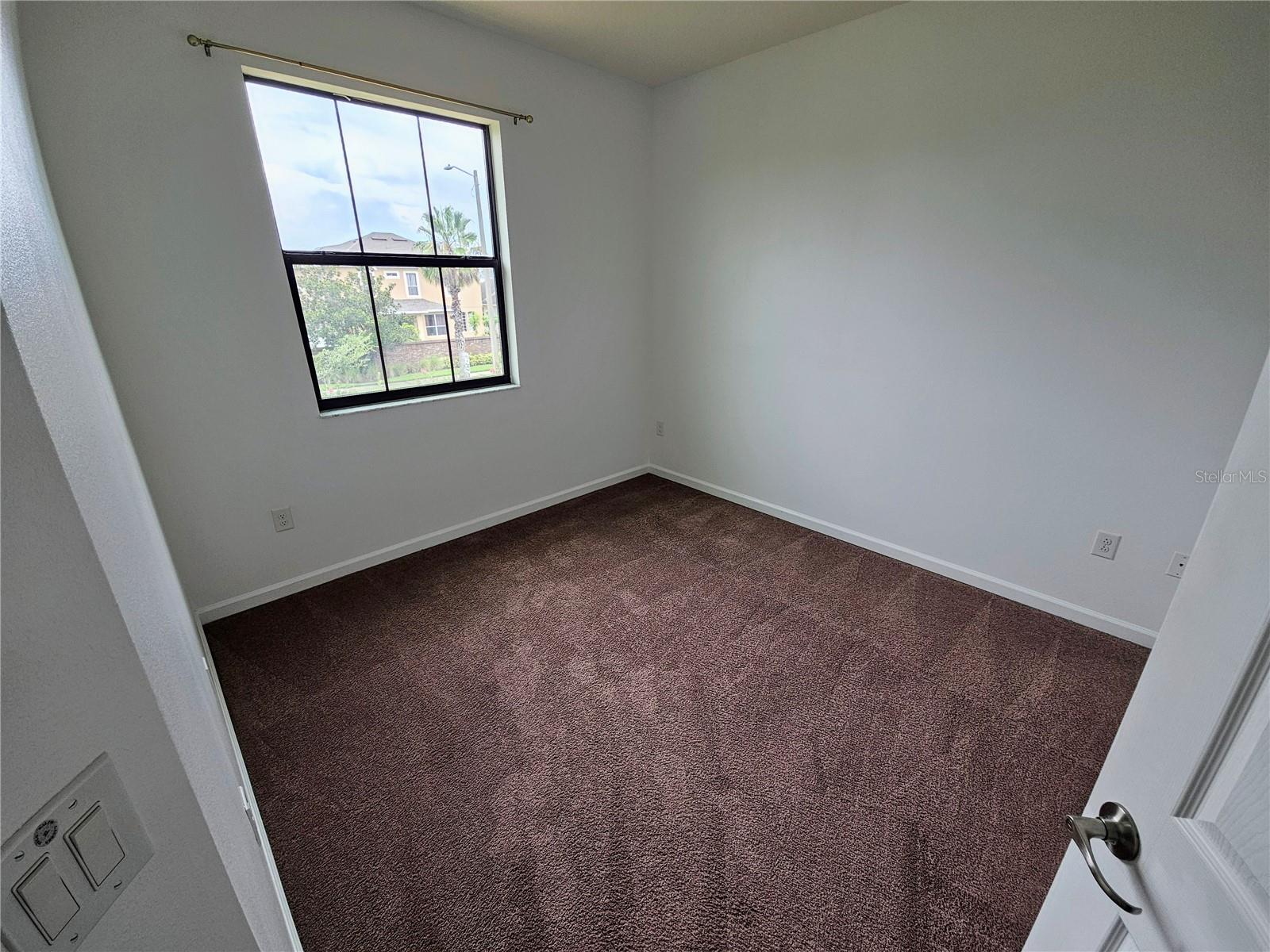 Image 41 of 51 For 1875 Portofino Meadows Boulevard
