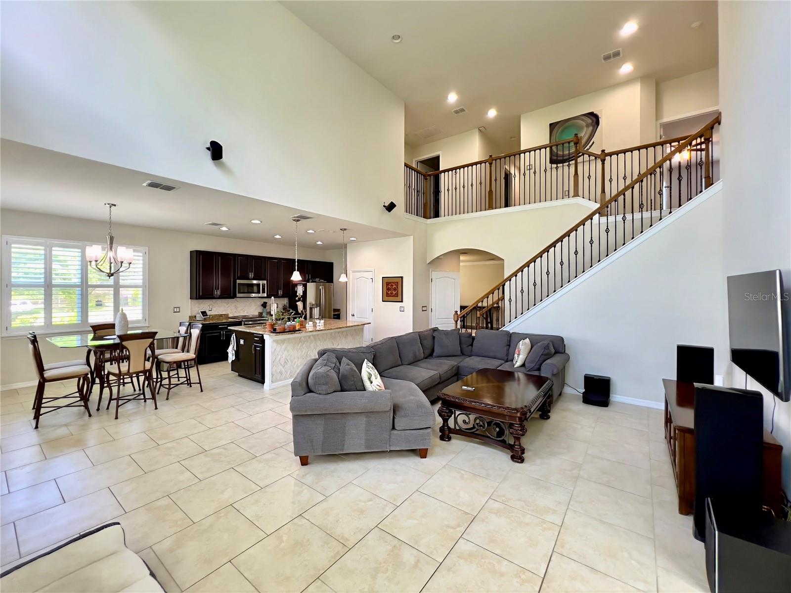 Image 12 of 50 For 14654 Yellow Butterfly Road