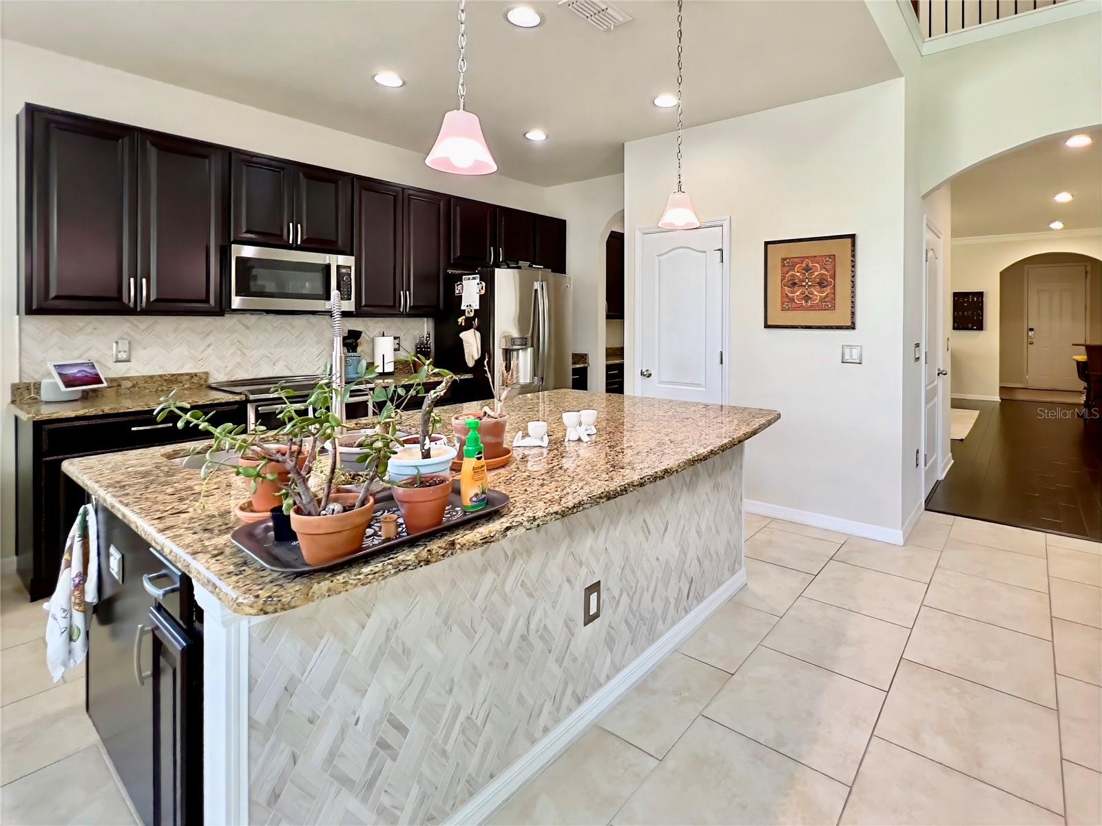 Image 15 of 50 For 14654 Yellow Butterfly Road