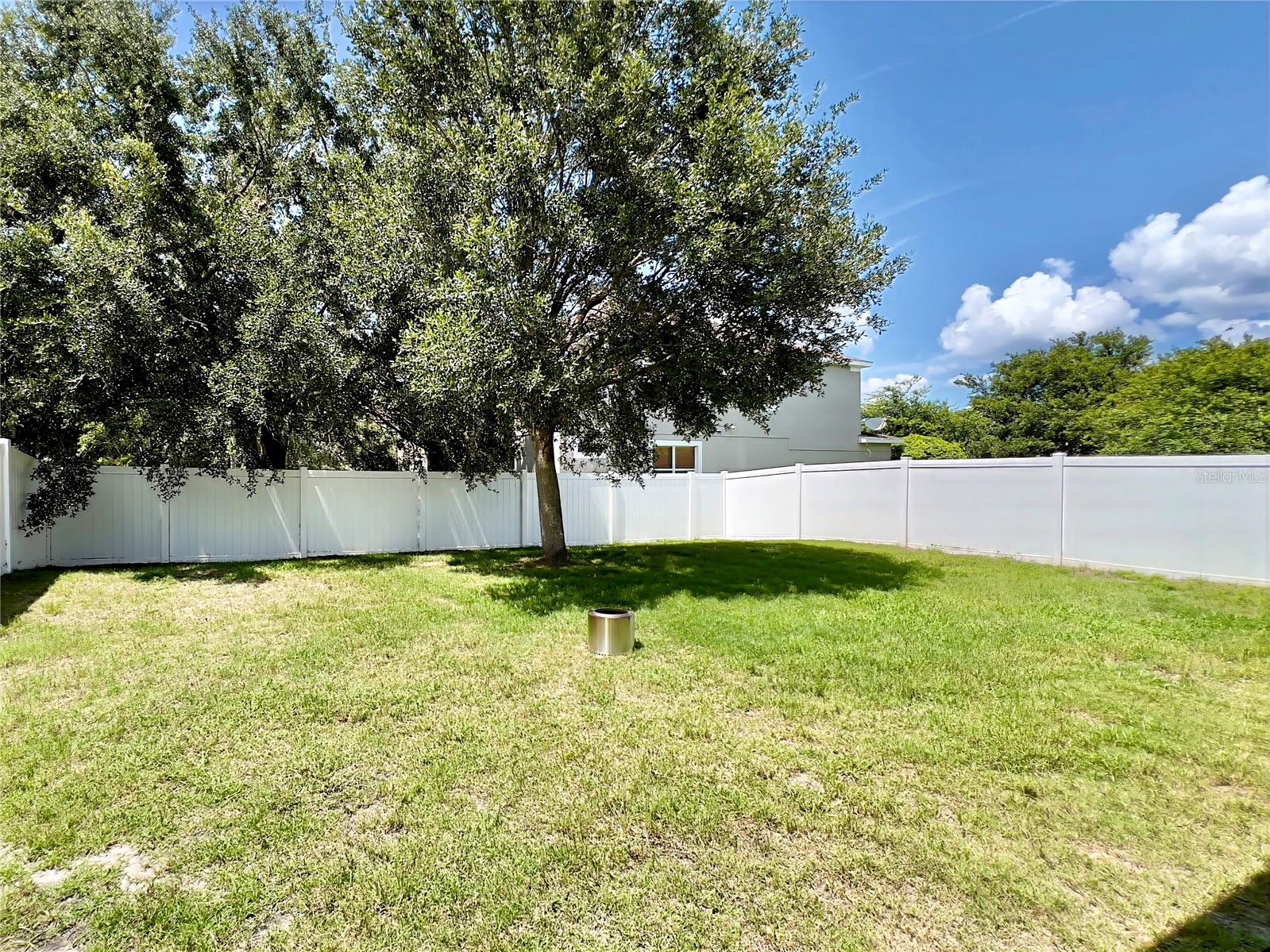 Image 41 of 50 For 14654 Yellow Butterfly Road