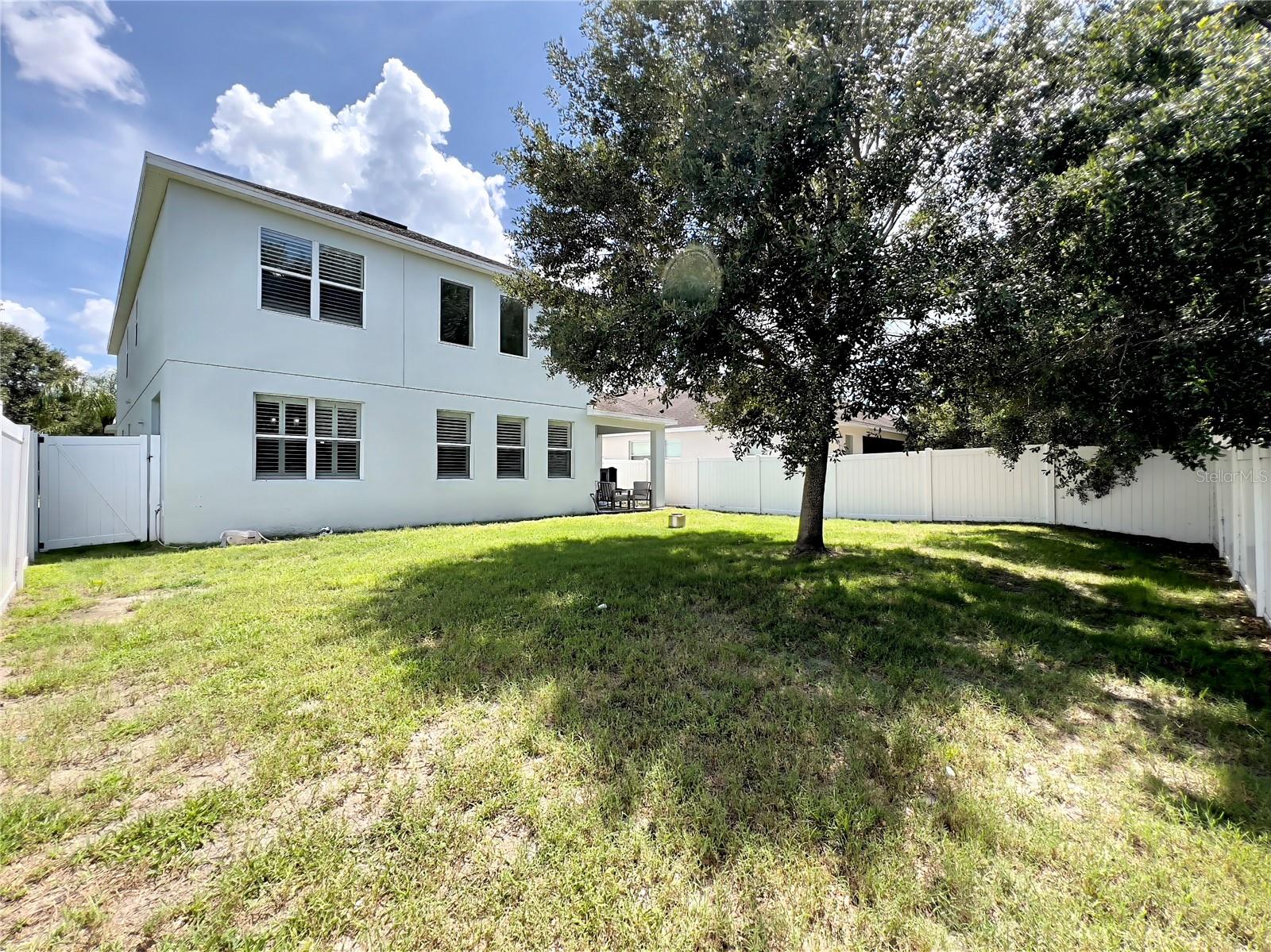 Image 42 of 50 For 14654 Yellow Butterfly Road