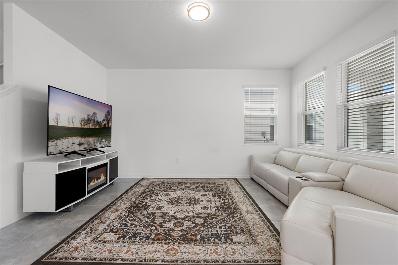 Image 11 of 39 For 6458 Pine Warbler Way