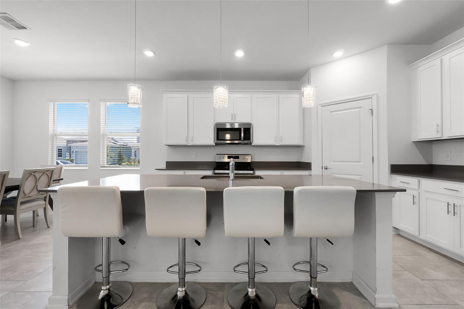 Image 12 of 39 For 6458 Pine Warbler Way