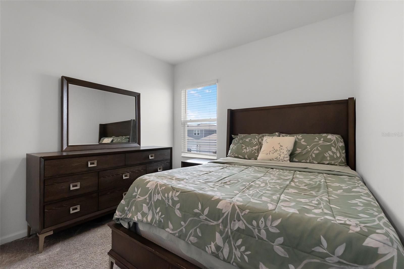 Image 33 of 39 For 6458 Pine Warbler Way