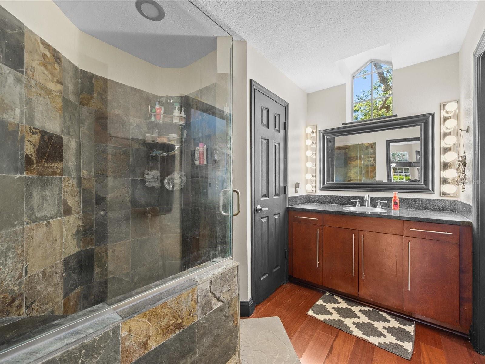 Image 22 of 40 For 1547 Farrindon Circle 1547
