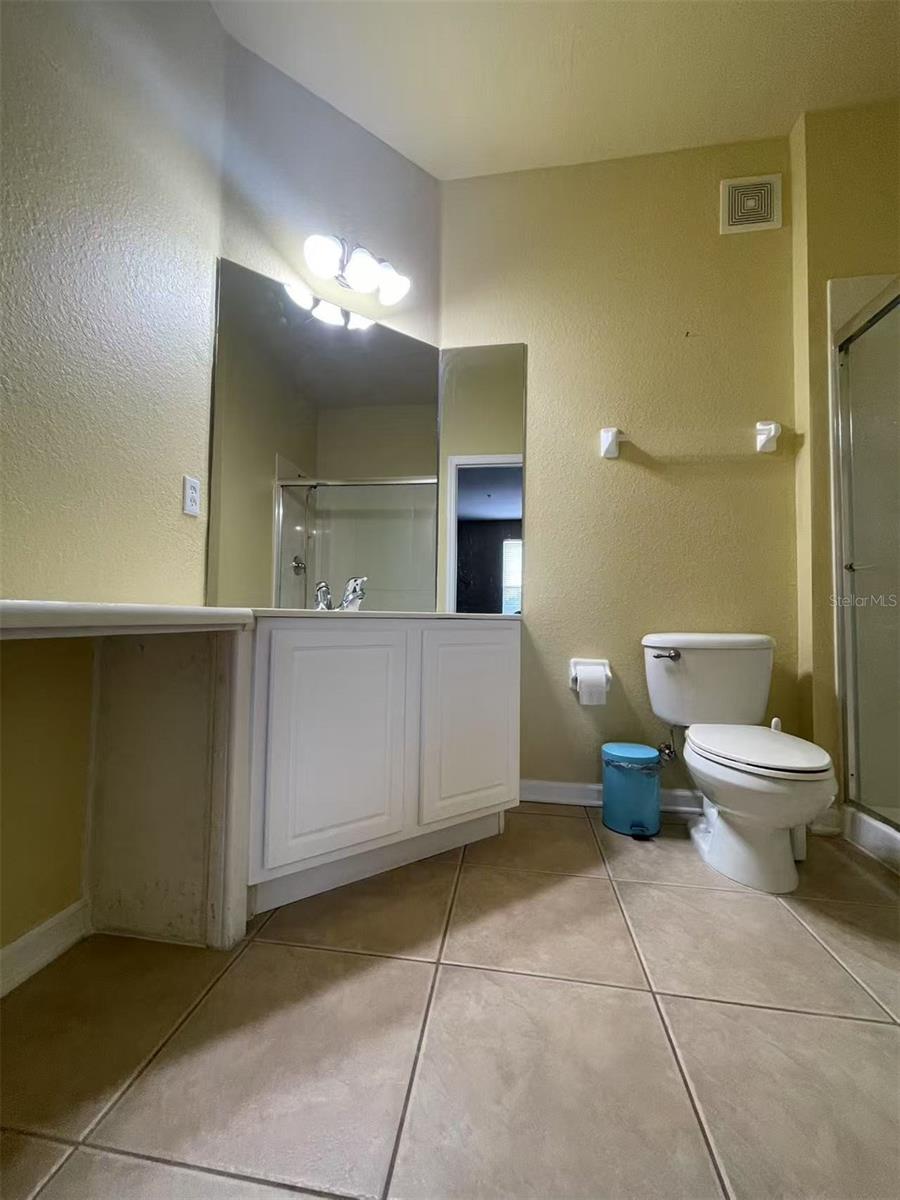 Image 17 of 24 For 6434 Cava Alta Drive 401
