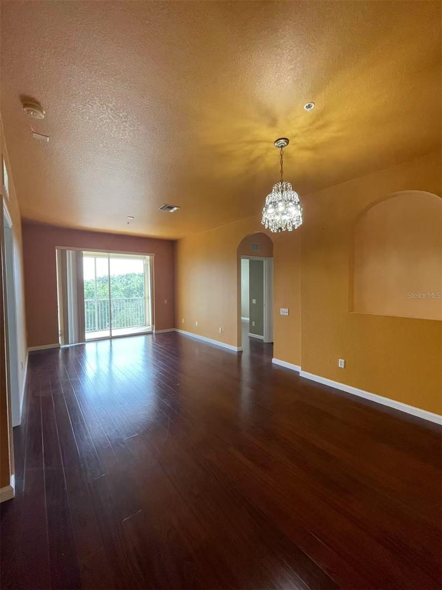 Image 3 of 24 For 6434 Cava Alta Drive 401
